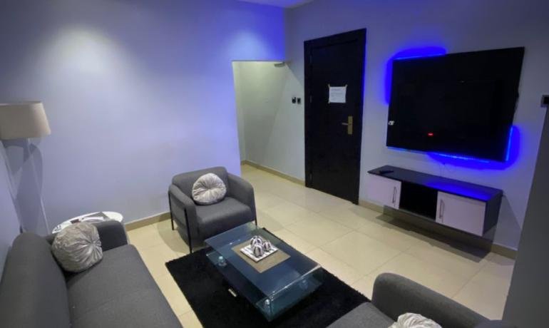 One Room A2