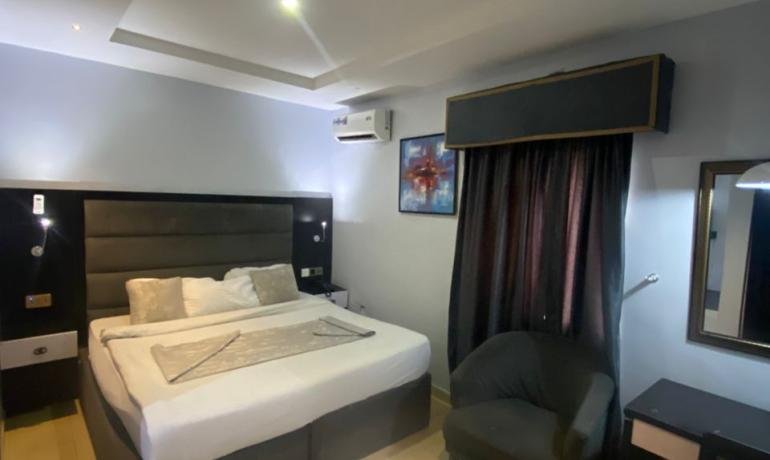 Deluxe Room C4