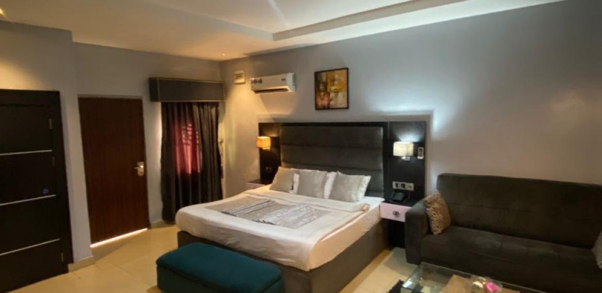 Executive Room C3
