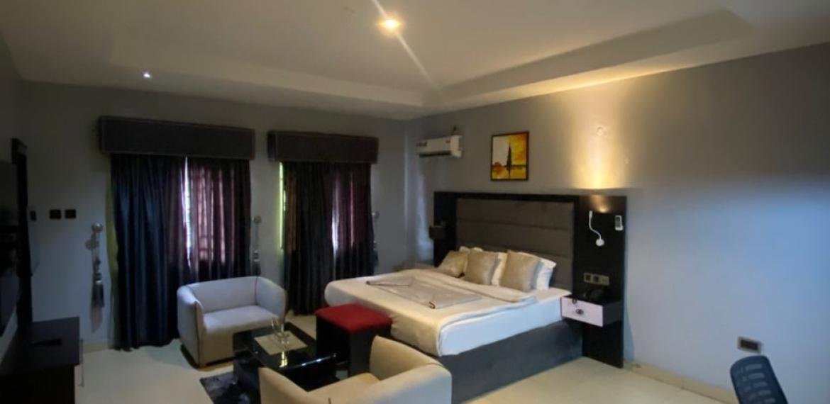 Executive Room C5