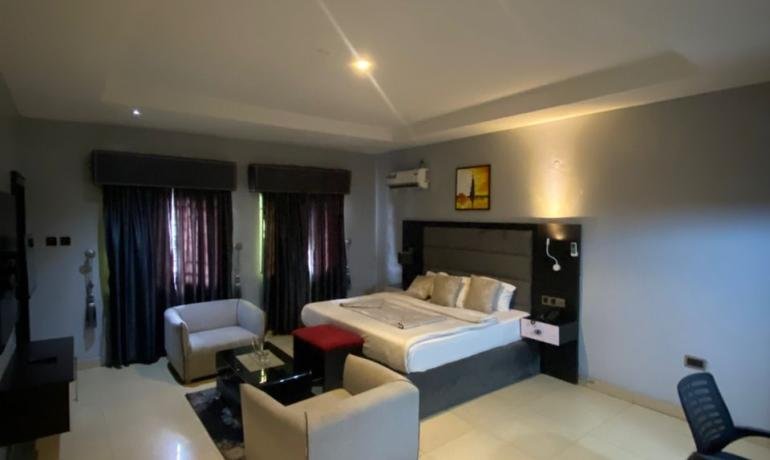 Executive Room C5