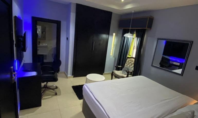 Deluxe Room B5