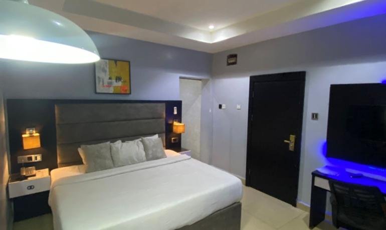 Deluxe Room B5