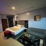 Studio Room B2