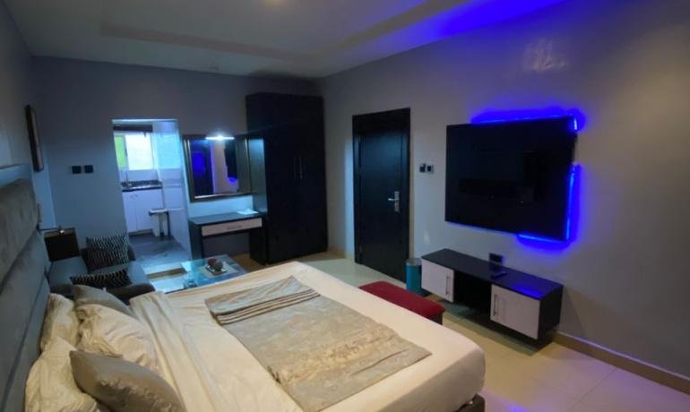 Studio Room B2
